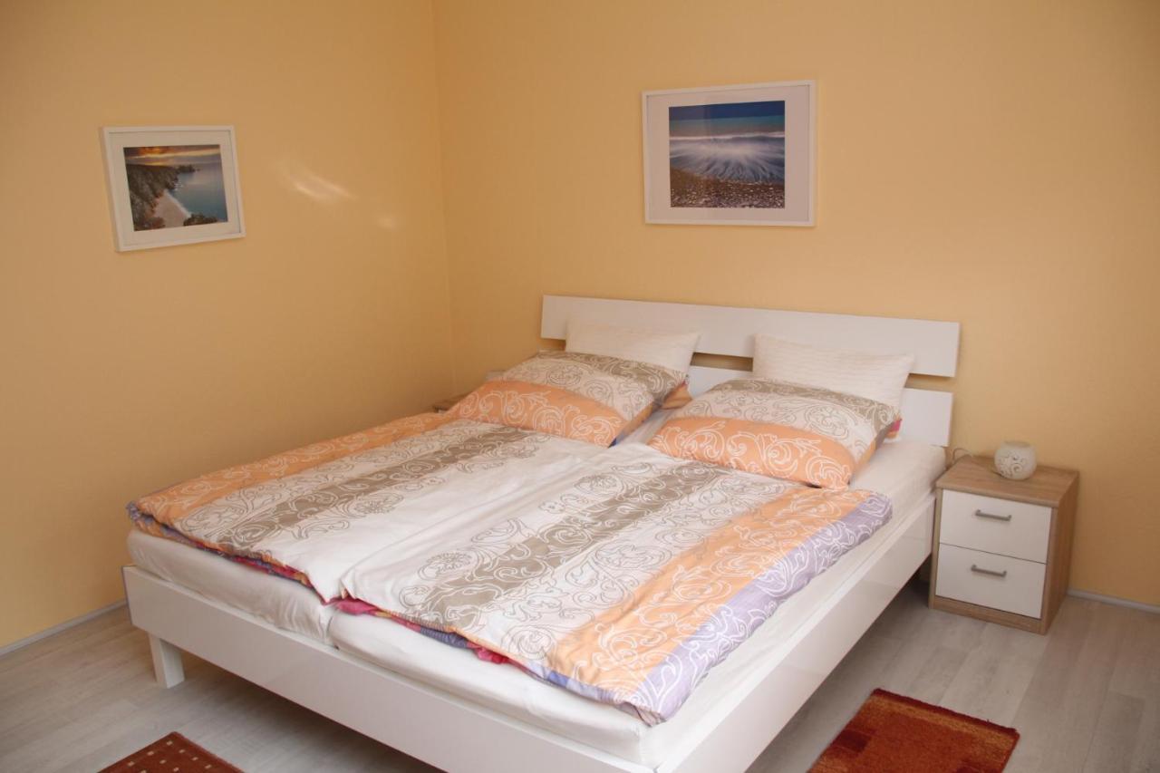 Ferienwohnung Rennsteigblick Riechheim ภายนอก รูปภาพ